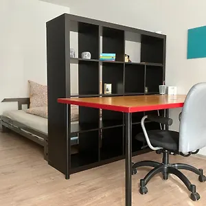  Apartment Helle & Ruhige In
